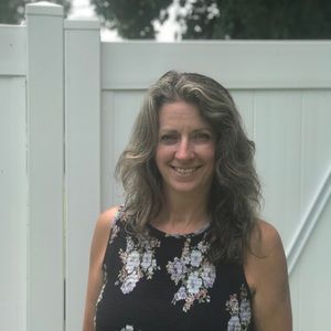 Meet your Posher, Deborah